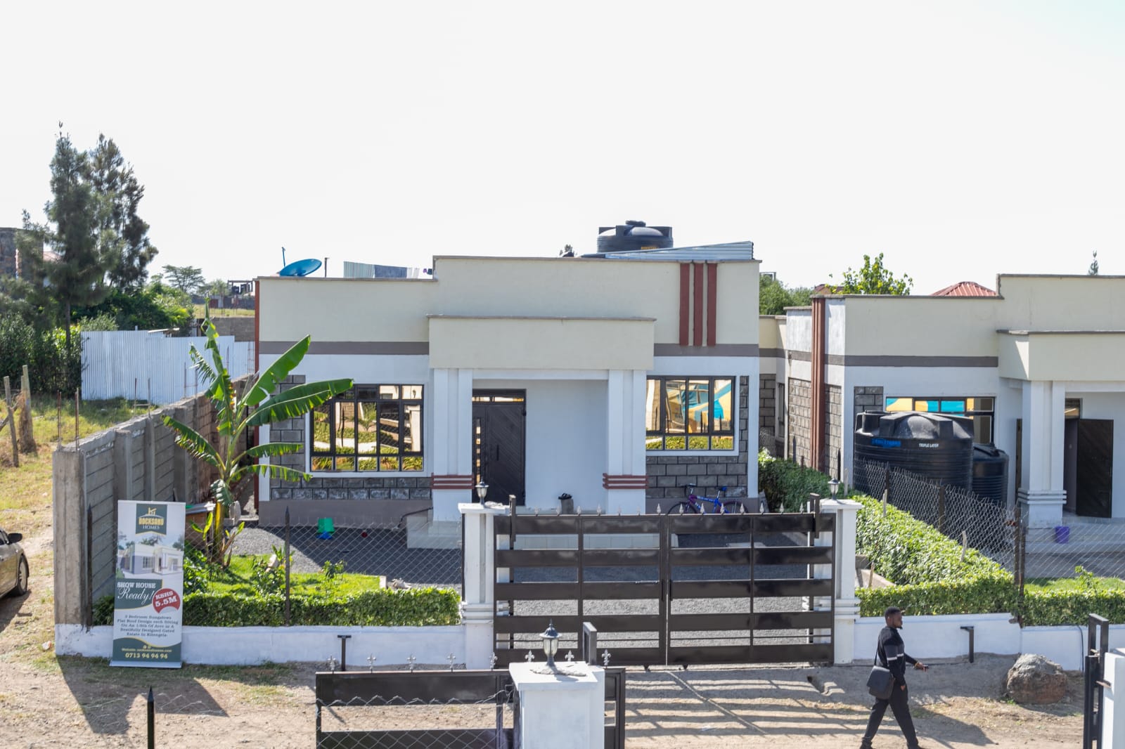 Modern Apartment in Parklands